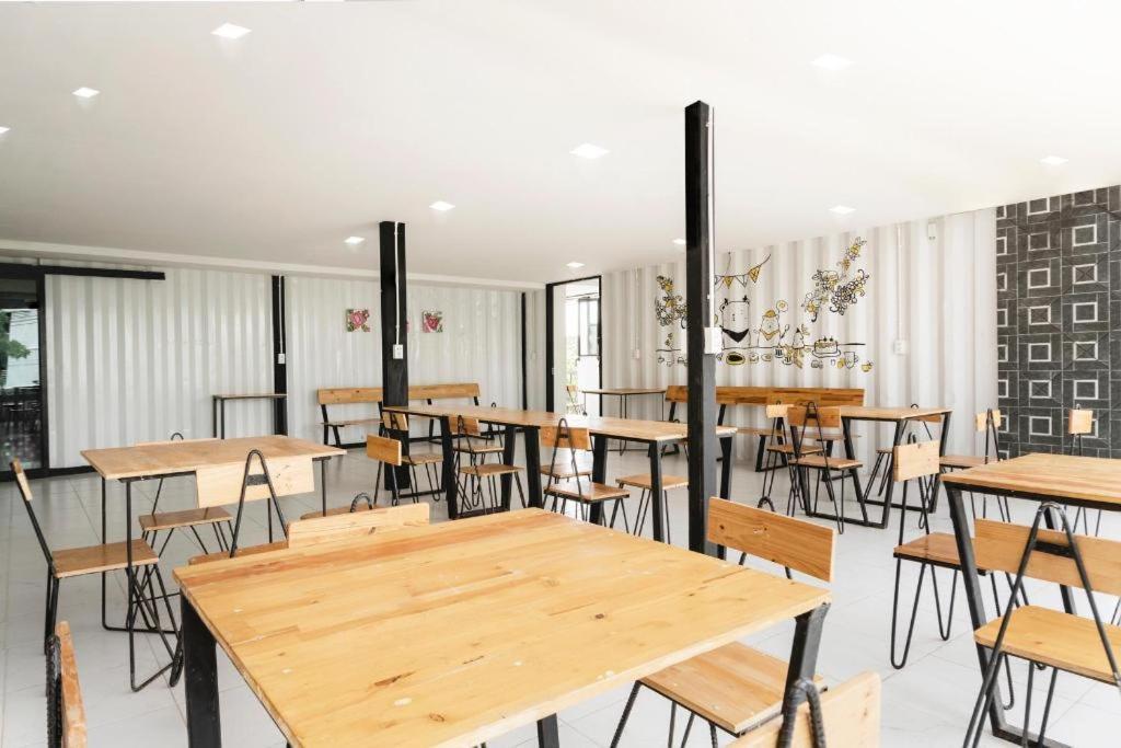 Qbix Hotel Κον Καέν Εξωτερικό φωτογραφία